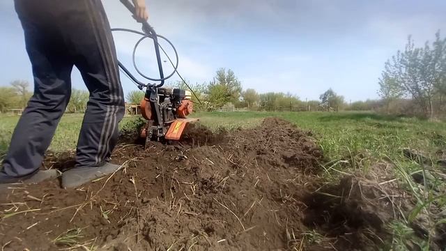 Работа Ока на дополнительных фрезах. Зверь а не машина. смотреть онлайн