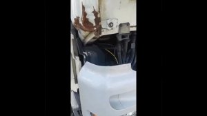 DAF95 после удара зажало дверь! восстановили проем двери, вытянули стойку. Заменили пластик. готова