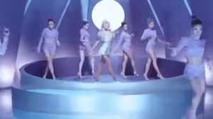 Ariana grande. Song Focus