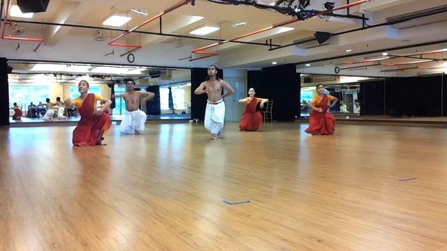 Sabtham - Aii Sheriyar смотреть онлайн