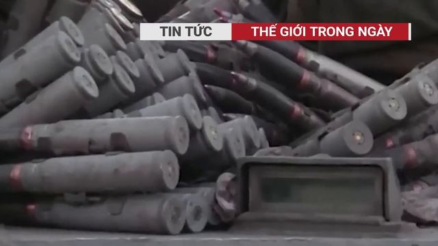 Nóng: Tàu sân bay Mỹ trúng tên lửa của Houthi khói lửa bốc lên nghi ngút смотреть онлайн