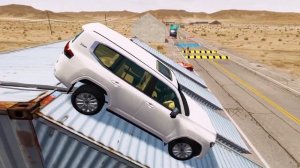 ТЕСТДРАЙВ -Джипы и Грузовики против препядствий!  BeamNG.drive ! Краш-тест - машины, грузовики и пое