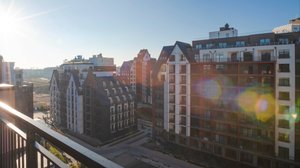 В продаже 2-к квартира с отделкой, мебелью и бытовой техникой в ЖК «Адрес счастья».
Площадь 88,6квм