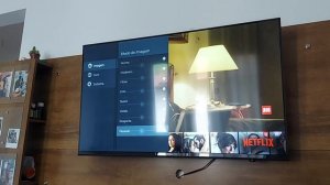smart tv konka LED 43" funcionando.