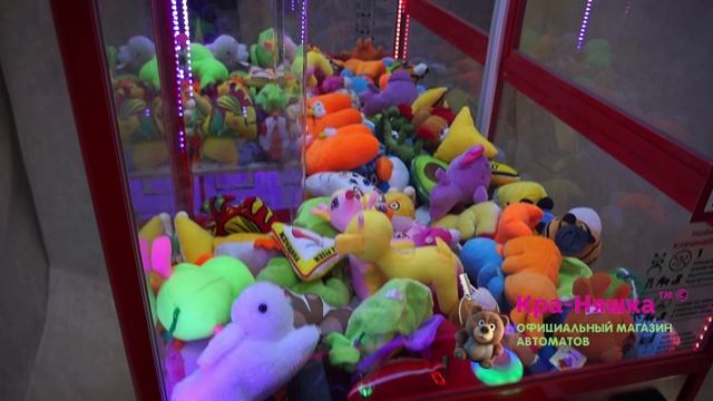 Автомат с игрушками Телефонная будка святящийся смотреть онлайн