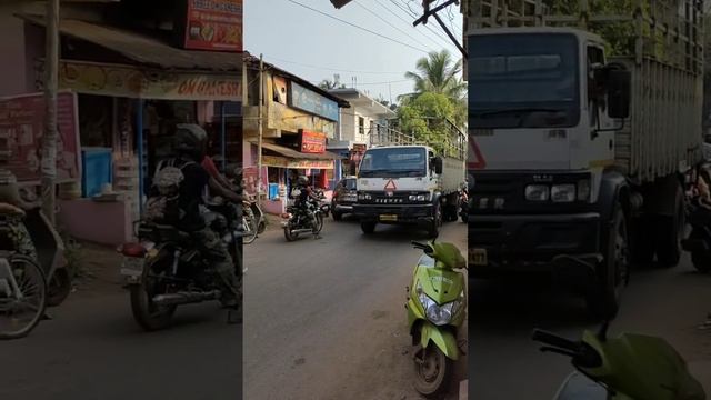 Дорожное движение в Индии Арамболь Гоа. арамболь гоа движение