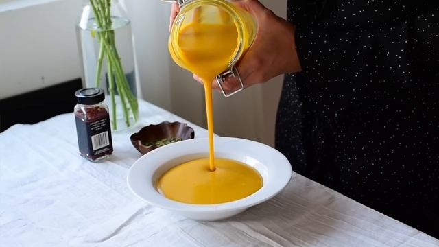 WHAT’S IN MY VEGAN FREEZER | vegan freezer meals + essentials смотреть онлайн