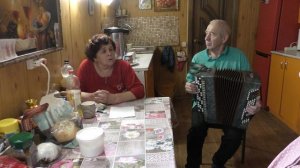 Вот уж вечер, а я у порога . Воронежская область, Семилукский район, село Вознесенка.