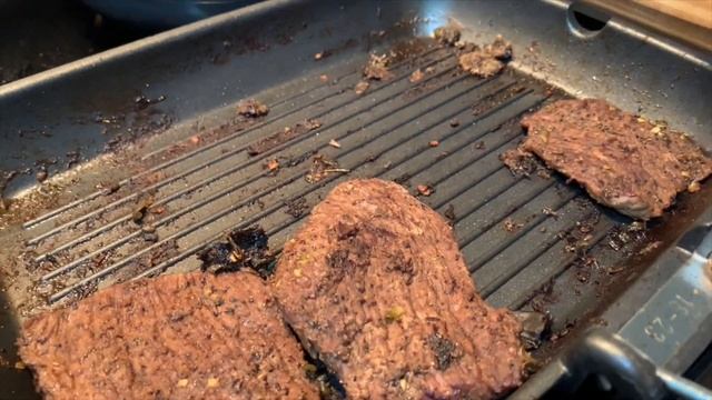 Sizzler Steak Recipe | Steak Recipe | Urdu & Hindi | Lazzat Hi Lazzat