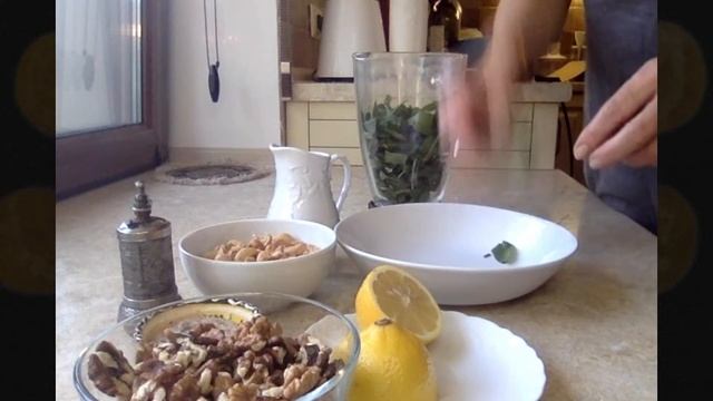 Вегетаріанська кухня | соус песто