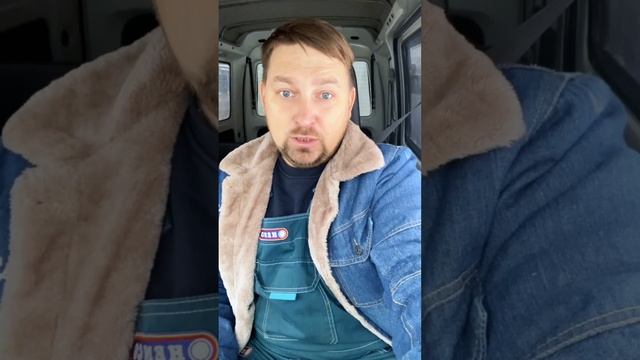 Случай на стройке. Как помогал другу #строительство #сантехник #plumber #домподключ #отопление