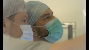 Трансназальное эндоскопическое удаление юношеской ангиофибромы носоглотки и основания черепа.