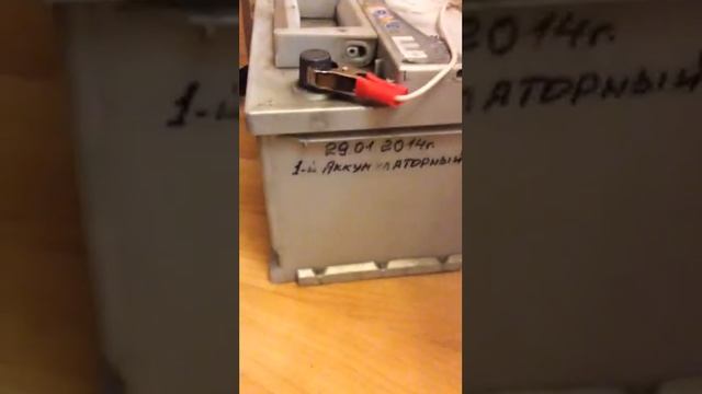 Зарядка АКБ Почему колеблется стрелка амперметра?
