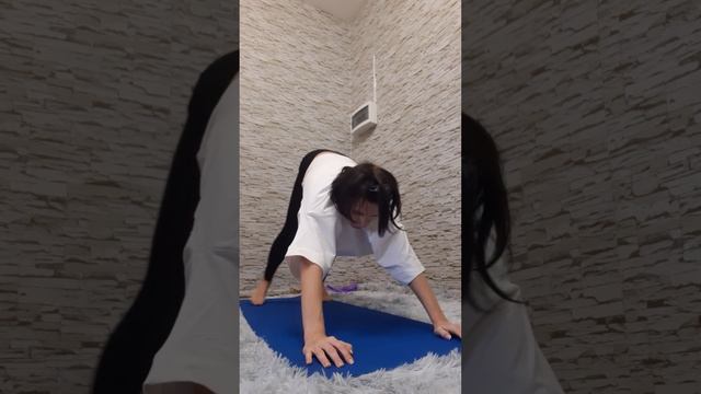 Расслабить спину с помощью йоги