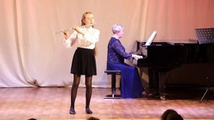 08 М. Глинка Вальс из оперы «Иван Сусанин», исп. Юлия Клячина, флейта