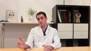 Смольский Артем Олегович - врач-колопроктолог Клиники БОЛИ