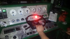 Тепловоз ТЭП70 - 0250, включение ЭТ краном машиниста в режиме служебного торможения.