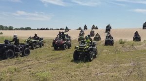 50 КВАДРОЦИКЛОВ🚜 ПЛАВАЕМ ПО БРОДАМ💦 ШТУРМУЕМ ГРЯЗЬ💪🏼 СБОР КВАДРОБРАТЬЕВ ВЛГ 2024 ЛЕТНИЙ КОРПОРАТИВ🏖️