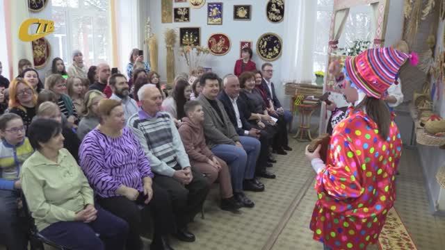 ДЕТСКАЯ ШКОЛА ХУДОЖЕСТВЕННЫХ РЕМЕСЕЛ 