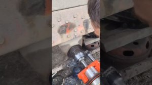 Выезд(7км),Краснодарская.MMC FUSO восстановление оси балансира без демонтажа