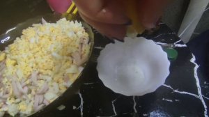 Салат с кальмарами пп вариант