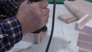 Яйцо , дракон и деньги. Wooden souvenirs.