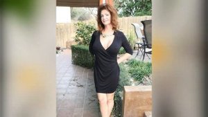 Stunning woman Deauxma | sexy mature Deauxma | Slideshow