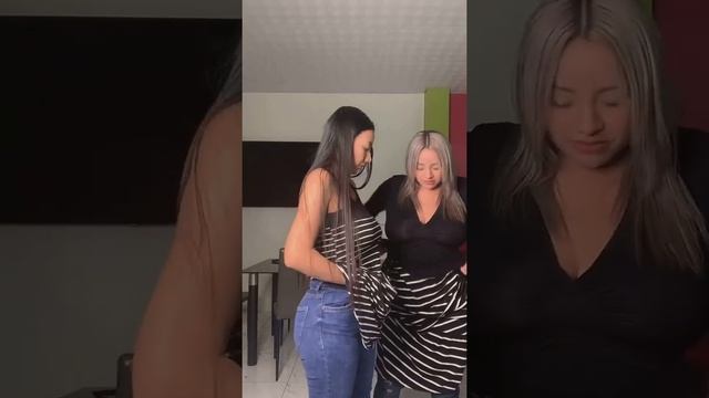 Girls Changing Clothes in Front of the Camera, Watch How It Ends смотреть онлайн