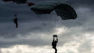 !!!Опасный прыжок!!!Армейские Песни!!!