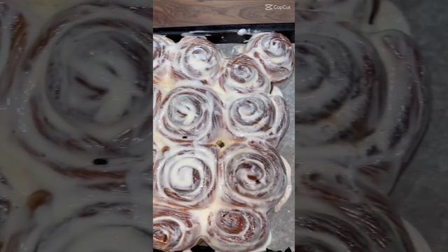 Очень нежные булочки с корицей. Синнабоны.
