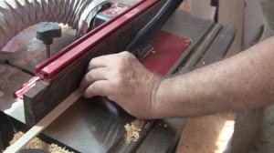 Подставка для телефона из дуба "мореного". DIY Wooden Phone Stand.