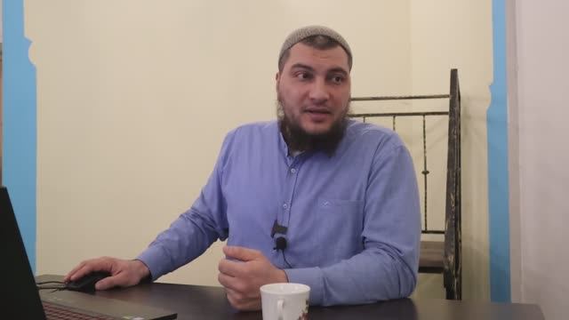 Адам даёт имена ангелам. Преимущество Адама. Беседа Аллаха с ангелами о сотворении человека