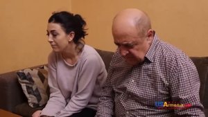 Yntanekan Gaxtniqner 89, Hivand hars/Ընտանեկան Գաղտնիքներ 89, Հիվանդ հարս