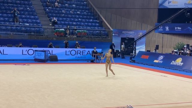 Dina Averina - Clubs 28.70 QAA EChe 2021 смотреть онлайн