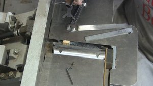Как выставить фуговальные ножи на станок WARRIOR WO-108. Installing and Setting Knives in jointer