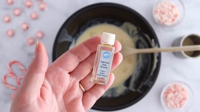 Quick and Easy Peppermint Fudge, Only 4 Ingredients Needed смотреть онлайн