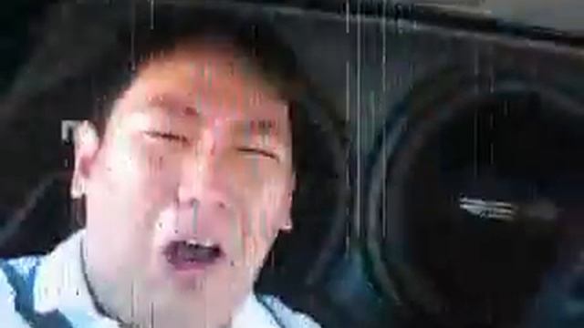 MAJOR BASS! 2 18's 10,000 watts! Tremendous Bass 7, a visitor from Singapore2 смотреть онлайн