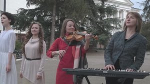 В центре Симферополя (стихи и музыка А. Свириденко, аранжировка Дуэт «МариАн»)