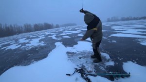 Зимняя рыбалка на окуня. Ловля на блесну и на мормышку