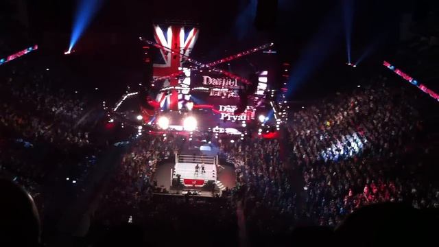WWE: Daniel Bryan RAW Entrance LIVE O2 Arena, London, 16 April 2012 смотреть онлайн