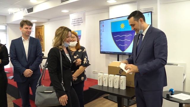 Predškolskim ustanovama u HNŽ-u donirani beskontaktni toplomjeri смотреть онлайн