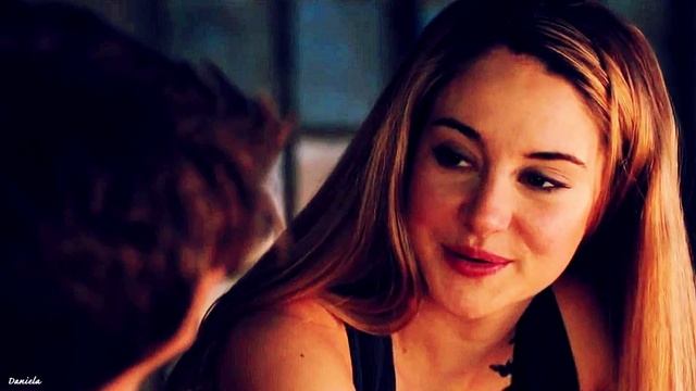 ●  Tris + Four | Start of Time смотреть онлайн