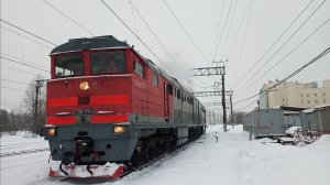 Тепловоз 2ТЭ116-1299 с лабораторией в вагоне Невского экспресса, станция Волковская