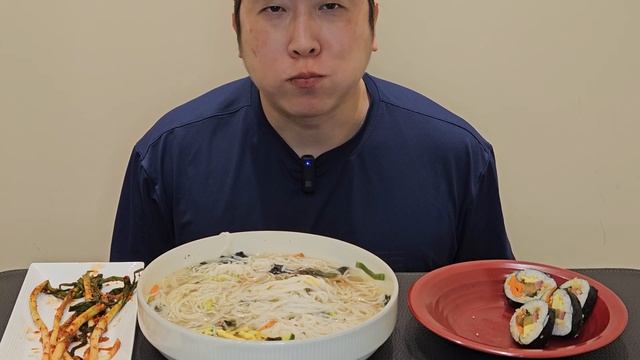 부들부들 잔치국수 먹방!🍜 파김치 단무지 김치 리얼먹방 Banquet Noodles ASMR MUKBNAG REALSOUND EATING SHOW