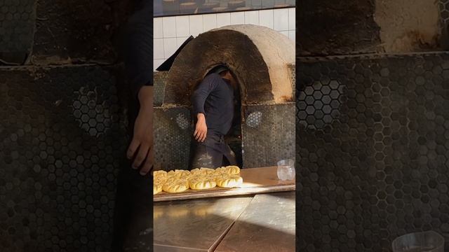 Узбекские лепешки прямо из печи