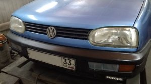 Фольксваген Гольф 3 Небольшой удар. Volkswagen Golf 3