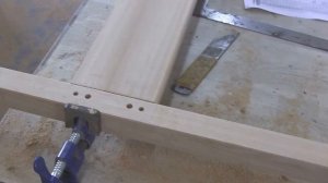 Как изготовить кровать из дерева ручным фрезером. Wooden bed using hand milling machine