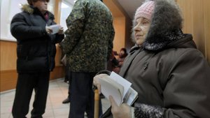 Пенсии работающим пенсионерам индексируют на 7,3%