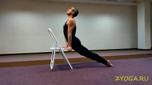 Собака мордой вниз и вверх с помощью стула Айенгара / Down and Upward Facing Dog using Iyengar Chair