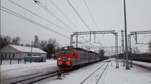 Электровоз 3ЭС4К-015 с приветливым помошником и негабаритными балками, станция Павловск